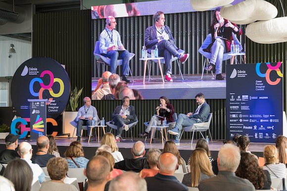 Iberwords-Servicios-de-Traduccion-e-Interpretacion-Simultanea-desde-Valencia Opt